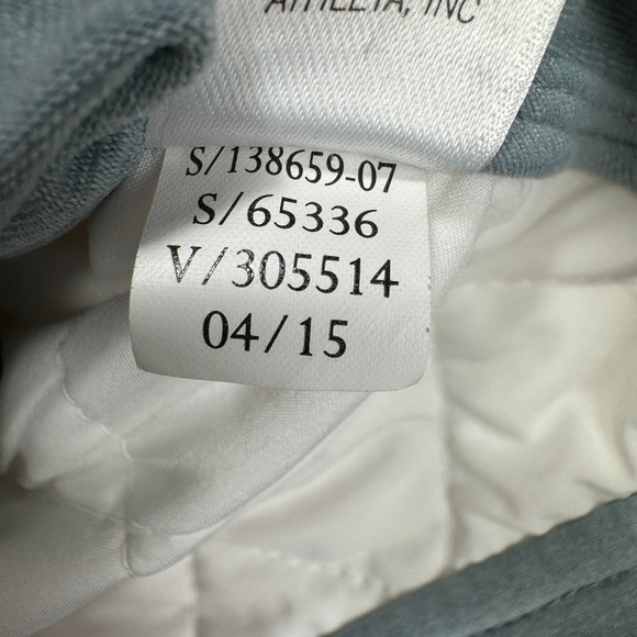 Athleta Upside Insulated Puffer Vest Women XS White Gray Full Zip Quilted - Picture 8 of 11